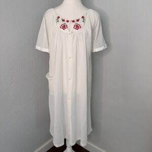 Vintage Kelly Reed White Embroidered Floral Eyelet Lace Nightgown Medium USA